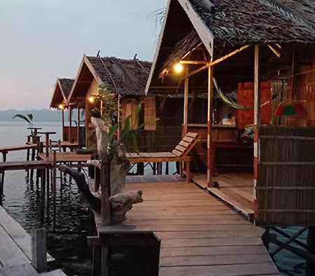 Mawar Homestay Besir 외부 사진