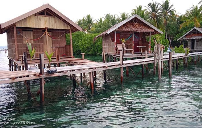 Mawar Homestay Besir 외부 사진